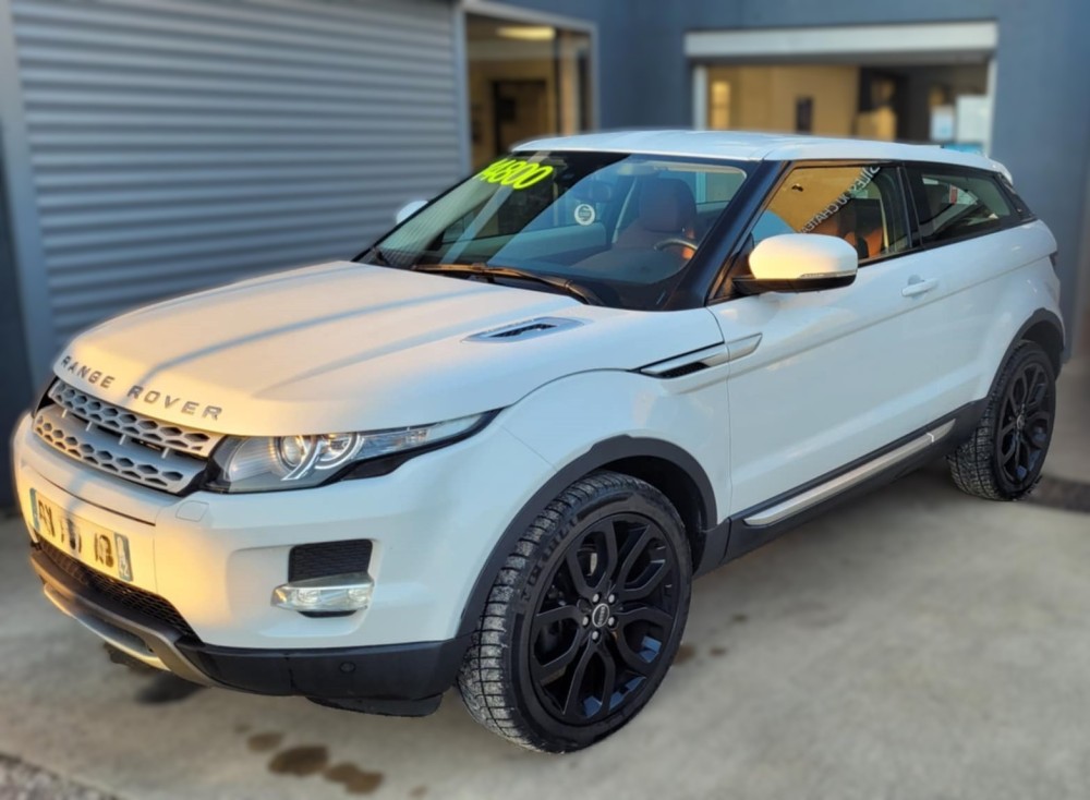 RANGE ROVER EVOQUE 2.2SD4 DYNAMIC visible au garage AUTOMOBILES DU CHATEAU de Pierre de Bresse