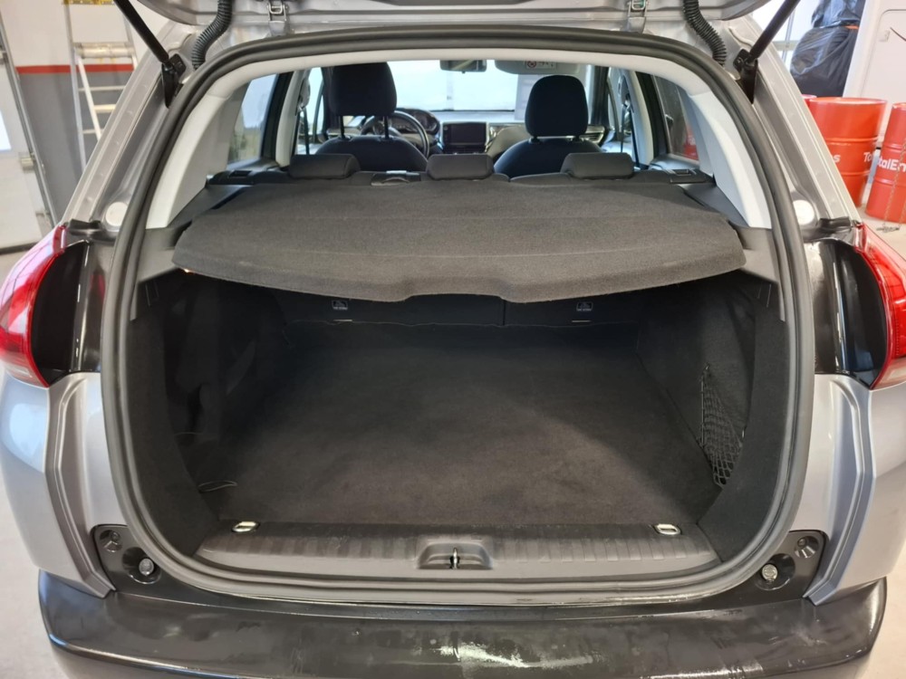 PEUGEOT 2008 1.6 HDI 100 GRISE - 2017 - 120000KM AUTOMOBILES DU CHATEAU - AGENT PEUGEOT à PIERRE DE BRESSE