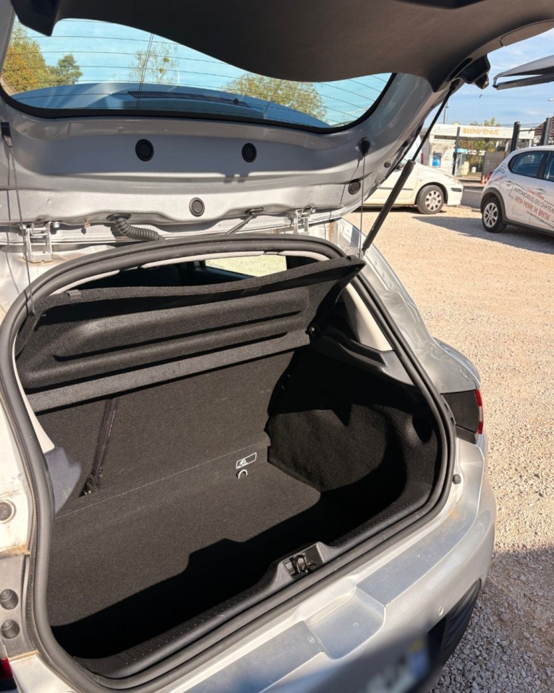 RENAULT CLIO 0.9L TCE 90  GARAGE AUTOMOBILES DU CHATEAU A PIERRE DE BRESSE