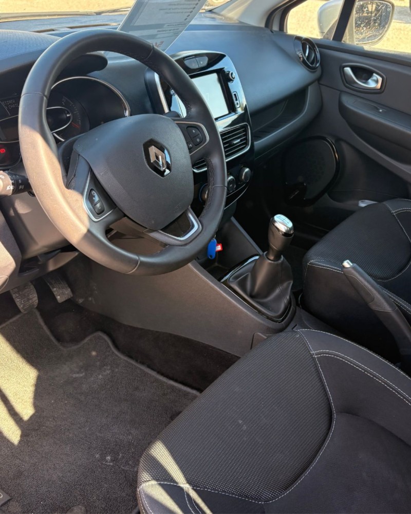 RENAULT CLIO 0.9L TCE 90 GARAGE AUTOMOBILES DU CHATEAU A PIERRE DE BRESSE